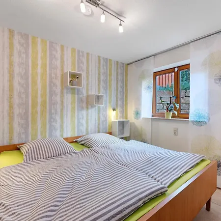 公寓 Im Sonnigen Kaiserstuhl 恩丁根